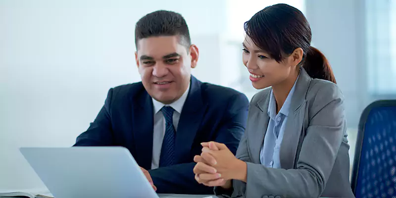 Why Partner with the Best TN Visa Consultants for Canadian Applicants for Jordan?